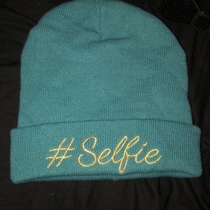 #selfie beanie